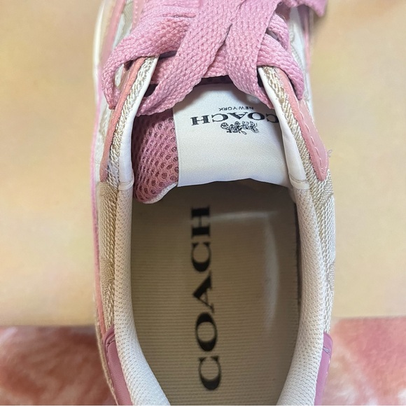 Coach Women's Tech Runner - Picture 8 of 9